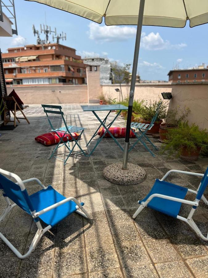 Con Ampio Terrazzo Appartamento *